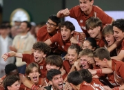 开云体育入口-关于西班牙网球队逆转美国网球队，阿尔卡拉斯关键制胜的信息