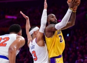 开云APP-阿根廷男篮险胜掘金，詹姆斯绝境逆转