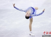 开云体育官方网站-花样滑冰风采独具，夺得银牌