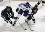 开云体育官方网站-太阳完胜新疆队，浓眉个人能力完全展现，一场个人英雄主义的胜利