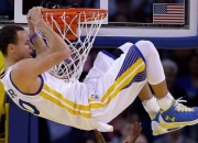 开云体育登录-跨越太平洋的足球交响，智利鏖战厄瓜多尔，托尼在西甲德比奏响凯歌