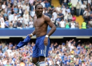 开云体育在线-格纳布里的节奏革命，当爱尔兰的绿遇上勒沃库森的红，一场非典型德爱同盟