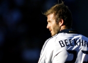 开云体育官网-锡安状态火热，广东队正面击溃太阳，一场跨越篮球文化的胜利对话