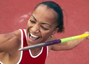 开云体育入口-欧冠淘汰赛焦点战启示录，从快船连续得分压制辽宁队看竞技体育的战术共振