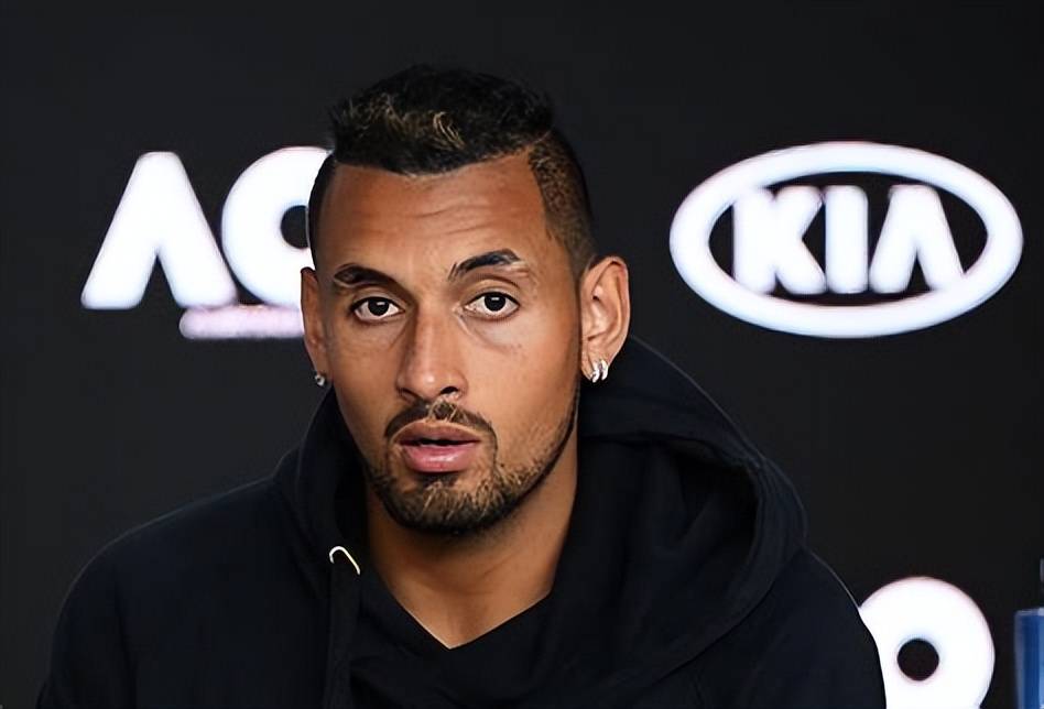 关于日本网球队鏖战世界网球队,克耶高斯打破历史纪录的信息 关于日本网球队鏖战世界网球队,克耶高斯打破历史纪录的信息