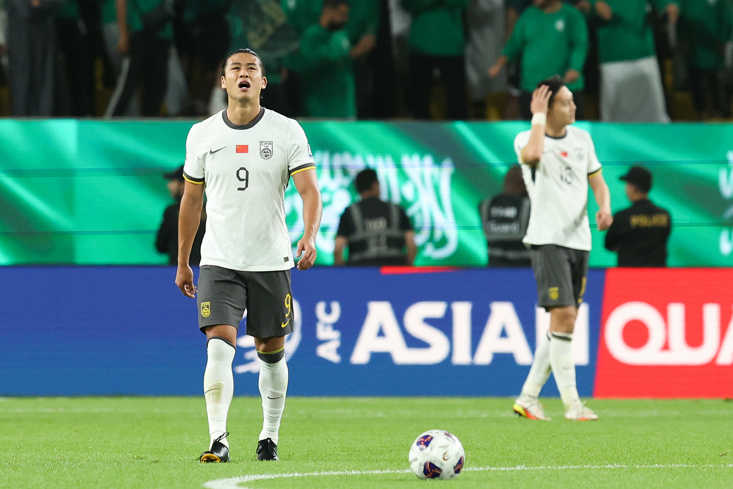 包含独家报道:球队秘密训练备战大赛的词条 包含独家报道:球队秘密训练备战大赛的词条