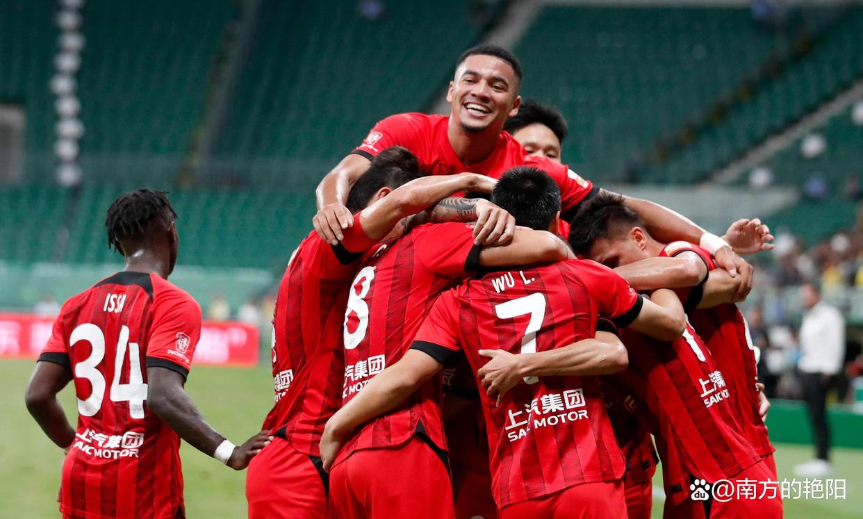 关于中超劲旅抗衡亚洲豪强,团结拼搏的信息 关于中超劲旅抗衡亚洲豪强,团结拼搏的信息