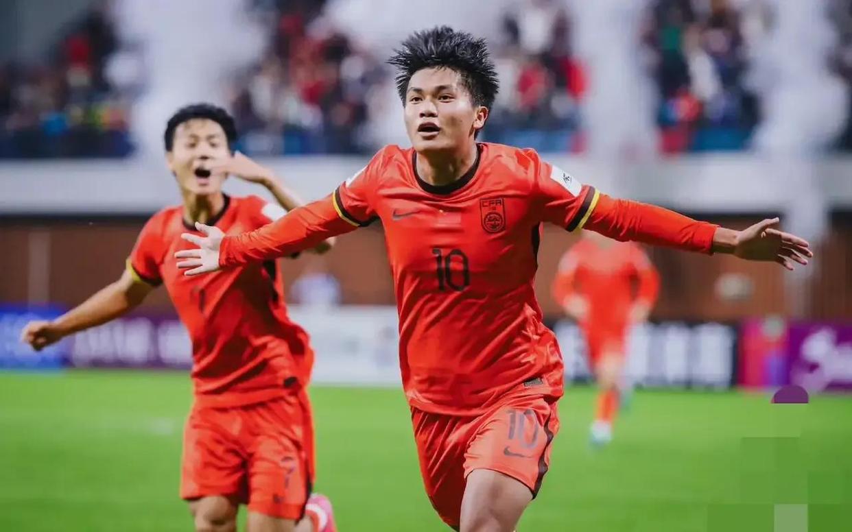 关于中超劲旅抗衡亚洲豪强,团结拼搏的信息 关于中超劲旅抗衡亚洲豪强,团结拼搏的信息