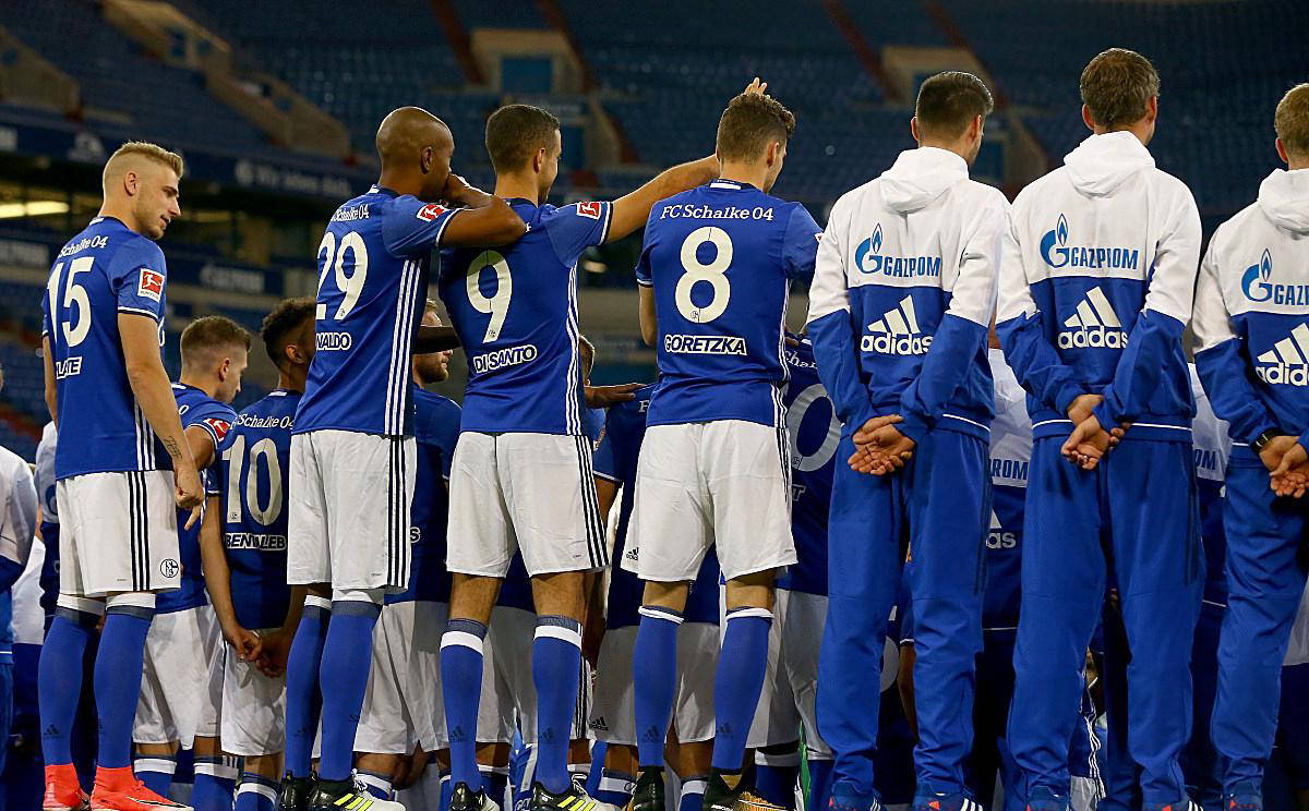 沙尔克在客场比赛中遇到困难