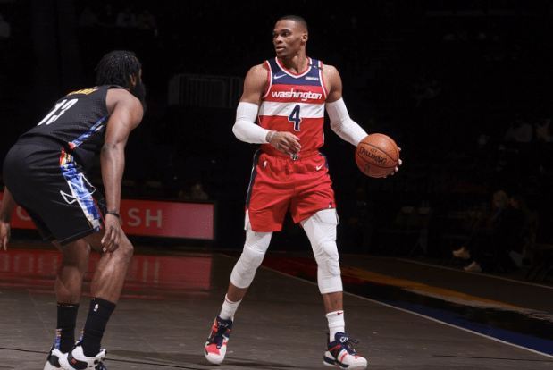 关键比赛制胜关键,球队成功争取三分 关键比赛制胜关键,球队成功争取三分