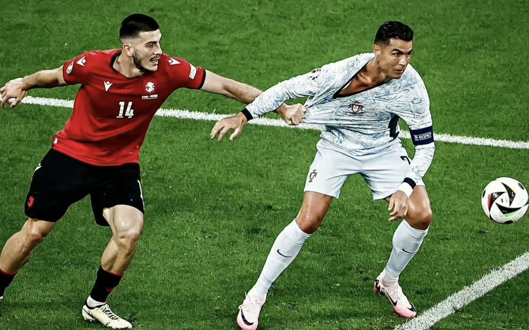 关于格鲁吉亚在欧预赛中奋力一搏,成功晋级的信息 关于格鲁吉亚在欧预赛中奋力一搏,成功晋级的信息