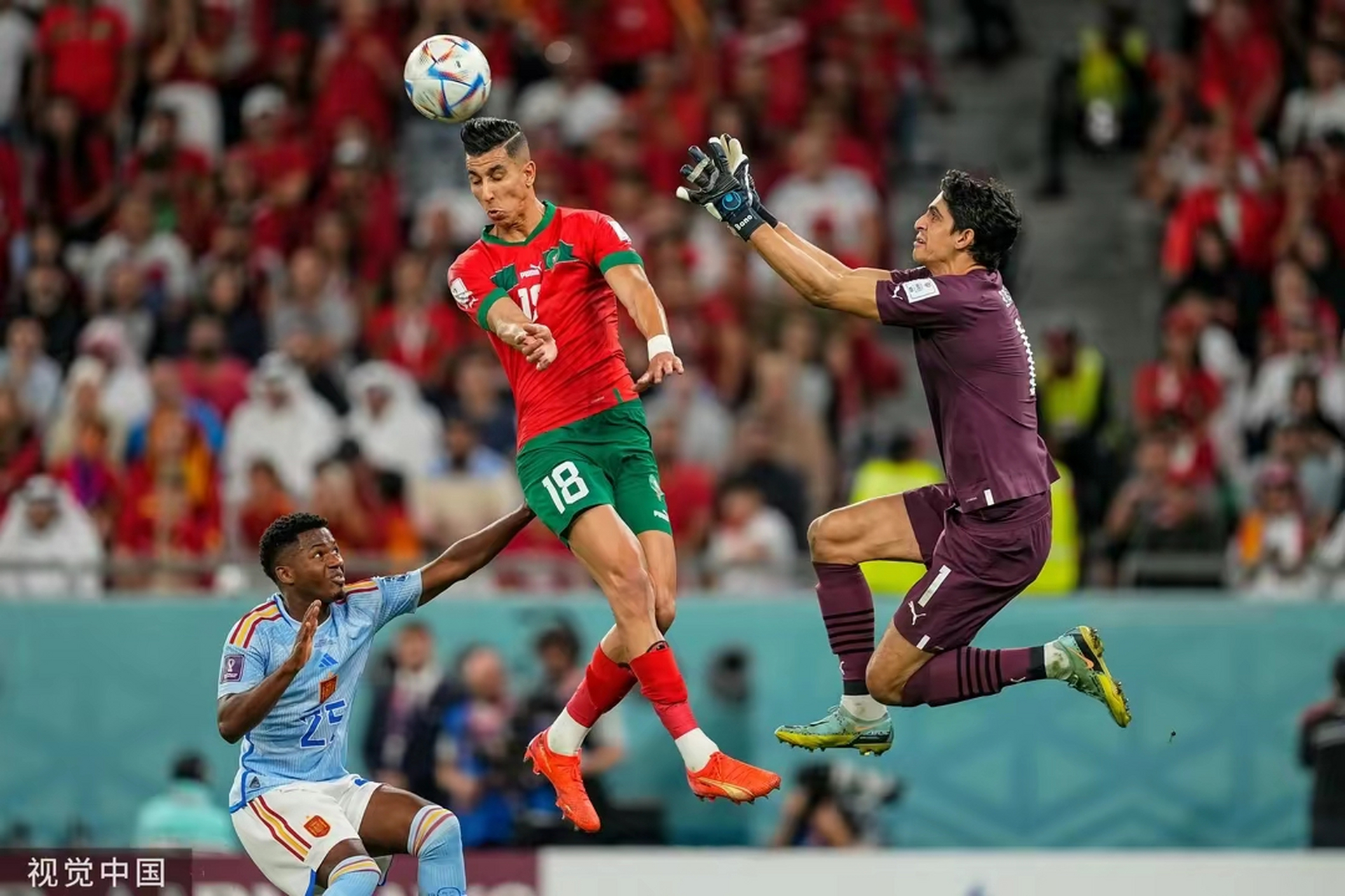 荷兰完胜克罗地亚,马夏尔打破历史纪录的简单介绍 荷兰完胜克罗地亚,马夏尔打破历史纪录的简单介绍