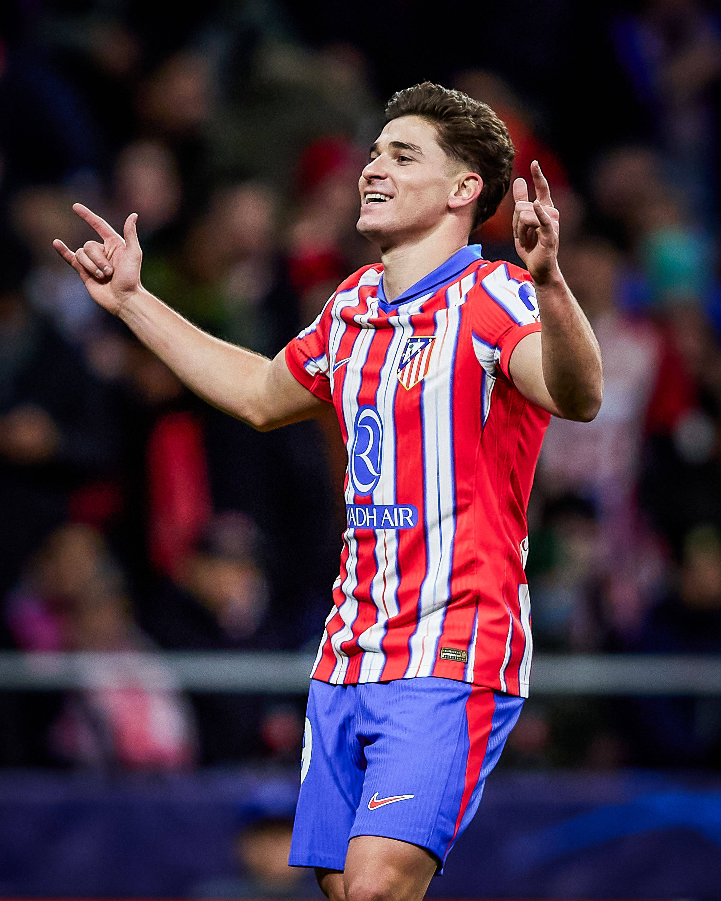 阿根廷翻盘智利,阿尔瓦雷斯惊艳世界的简单介绍 阿根廷翻盘智利,阿尔瓦雷斯惊艳世界的简单介绍