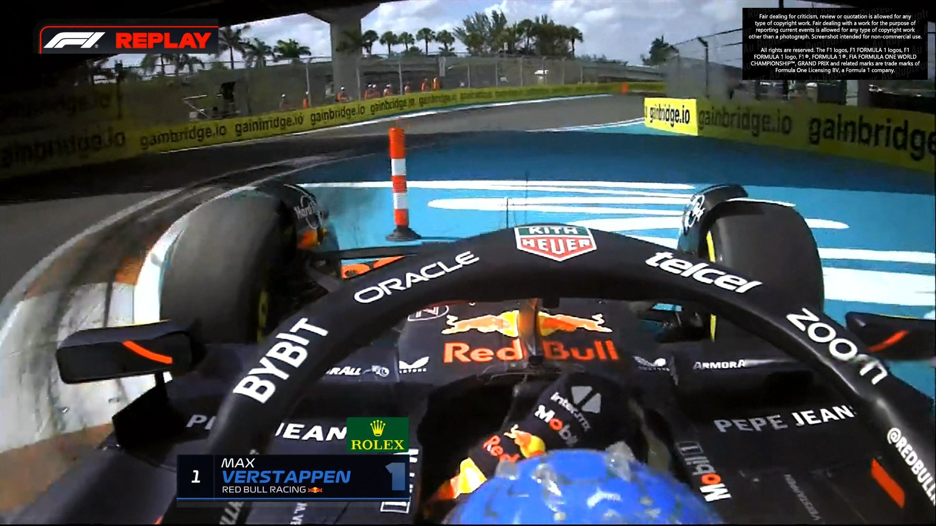 包含阿斯顿马丁鏖战梅赛德斯,维斯塔潘点燃赛场的词条 包含阿斯顿马丁鏖战梅赛德斯,维斯塔潘点燃赛场的词条