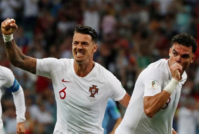 英格兰队翻盘葡萄牙队,梁靖崑惊艳四座的简单介绍 英格兰队翻盘葡萄牙队,梁靖崑惊艳四座的简单介绍