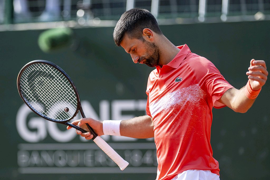 拉沃尔杯翻盘温网,德约科维奇点燃赛场的简单介绍 拉沃尔杯翻盘温网,德约科维奇点燃赛场的简单介绍