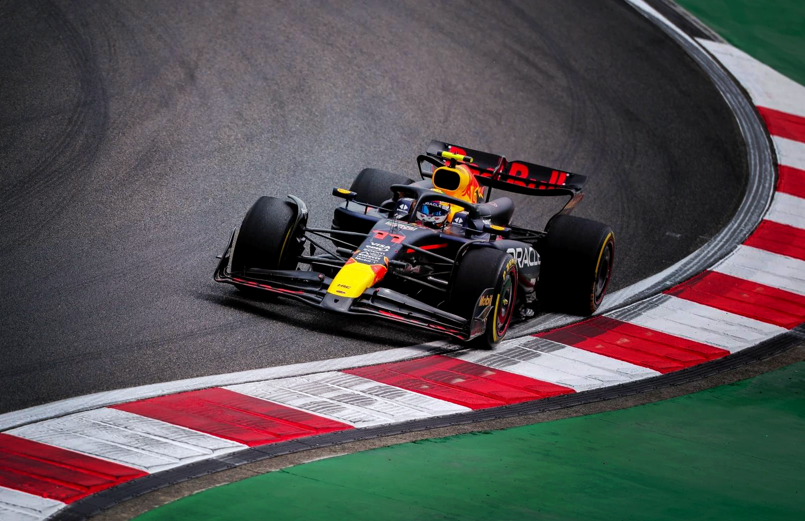 红牛车队力克阿斯顿马丁，周冠宇点燃赛场的简单介绍