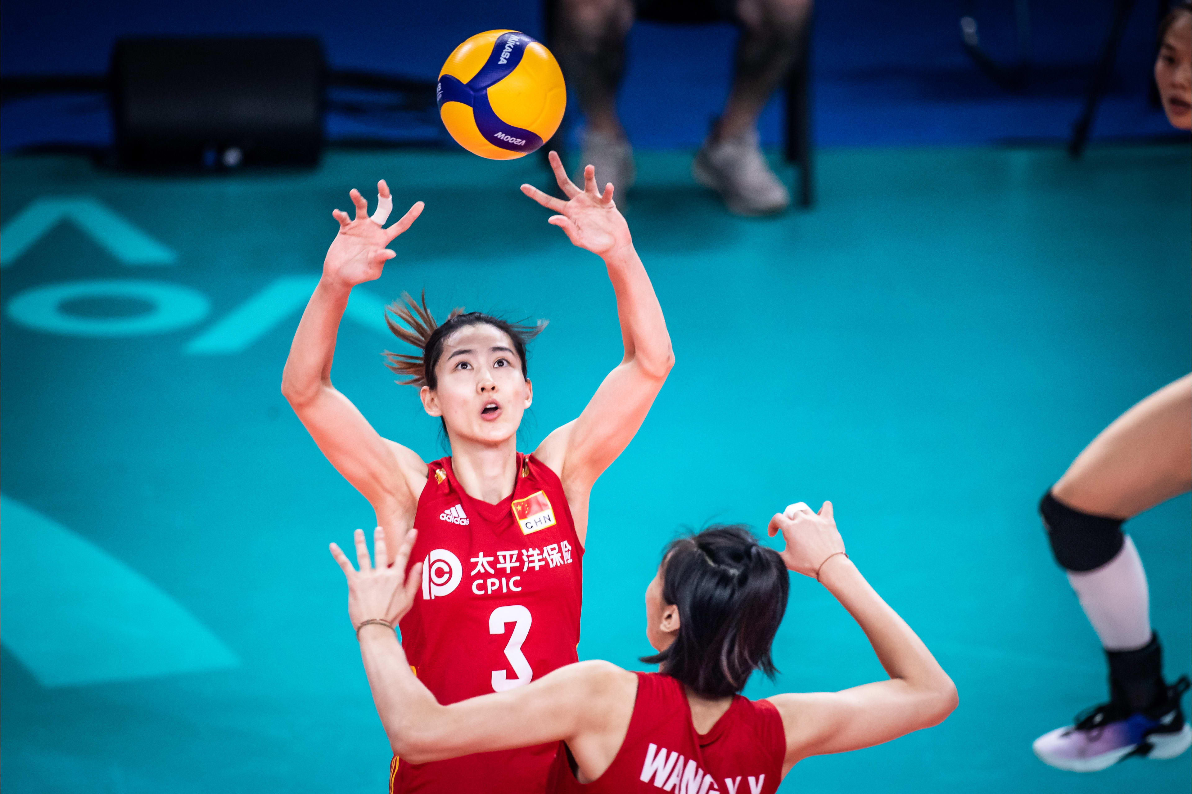 中国队鏖战德国队，郑思维状态火热的简单介绍