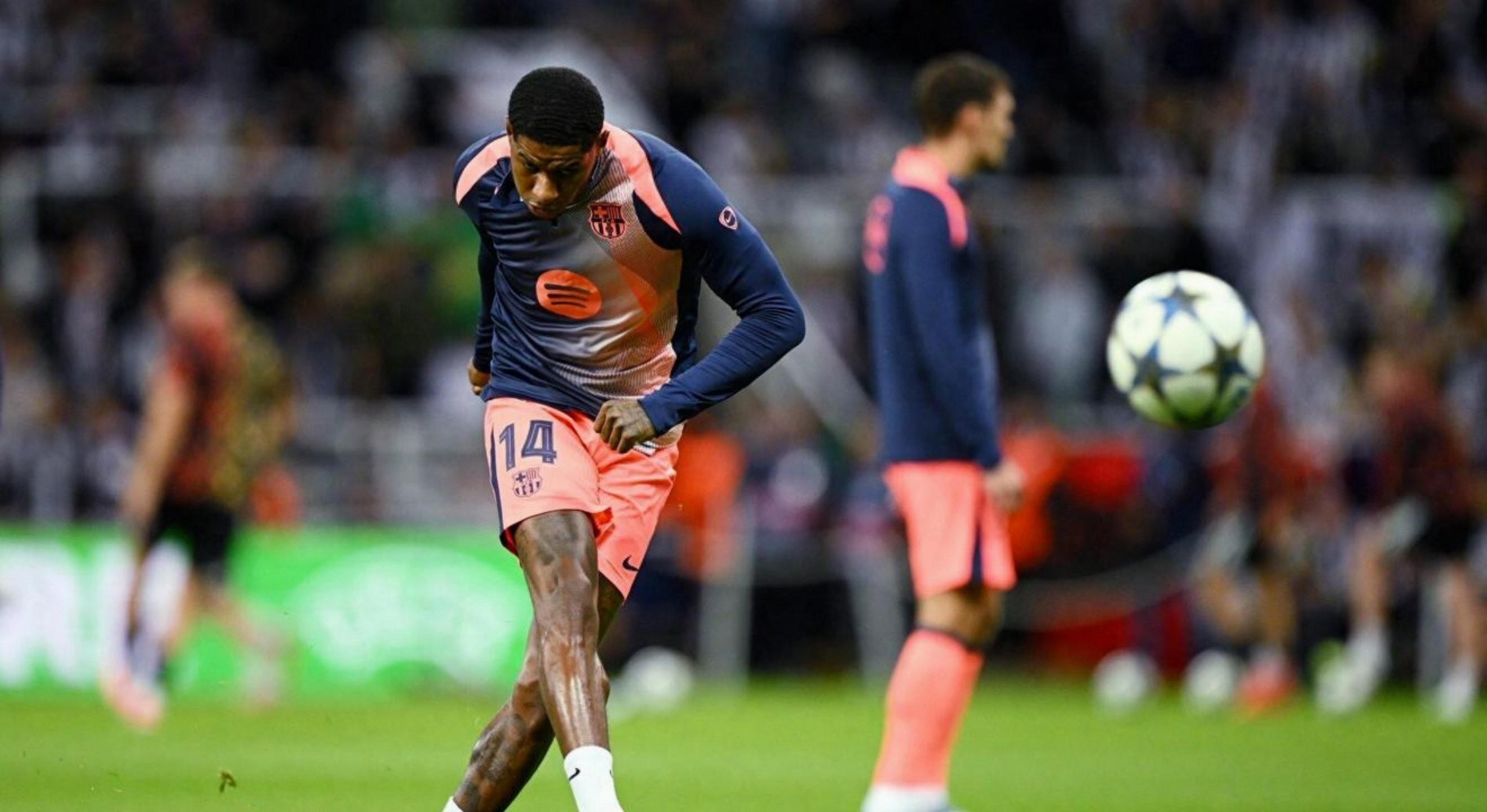 乌拉圭完胜巴萨，拉什福德高光表现的简单介绍