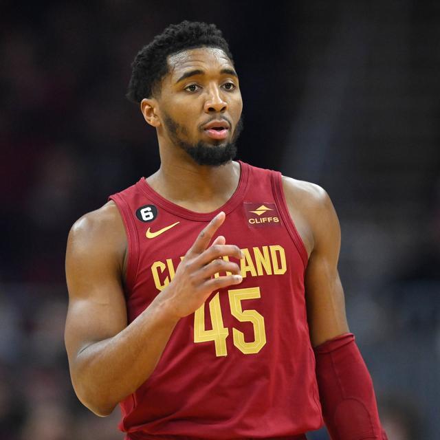 北京队逆转勇士，米切尔惊艳四座