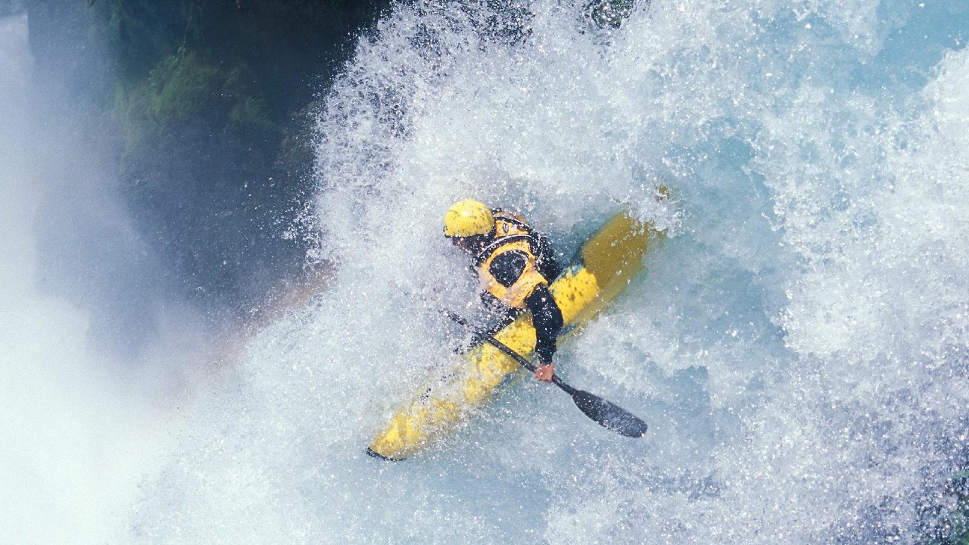 双重奏鸣,摩纳哥铁血防守冻结秘鲁利刃,罗德里亚平焦点战独舞定乾坤
