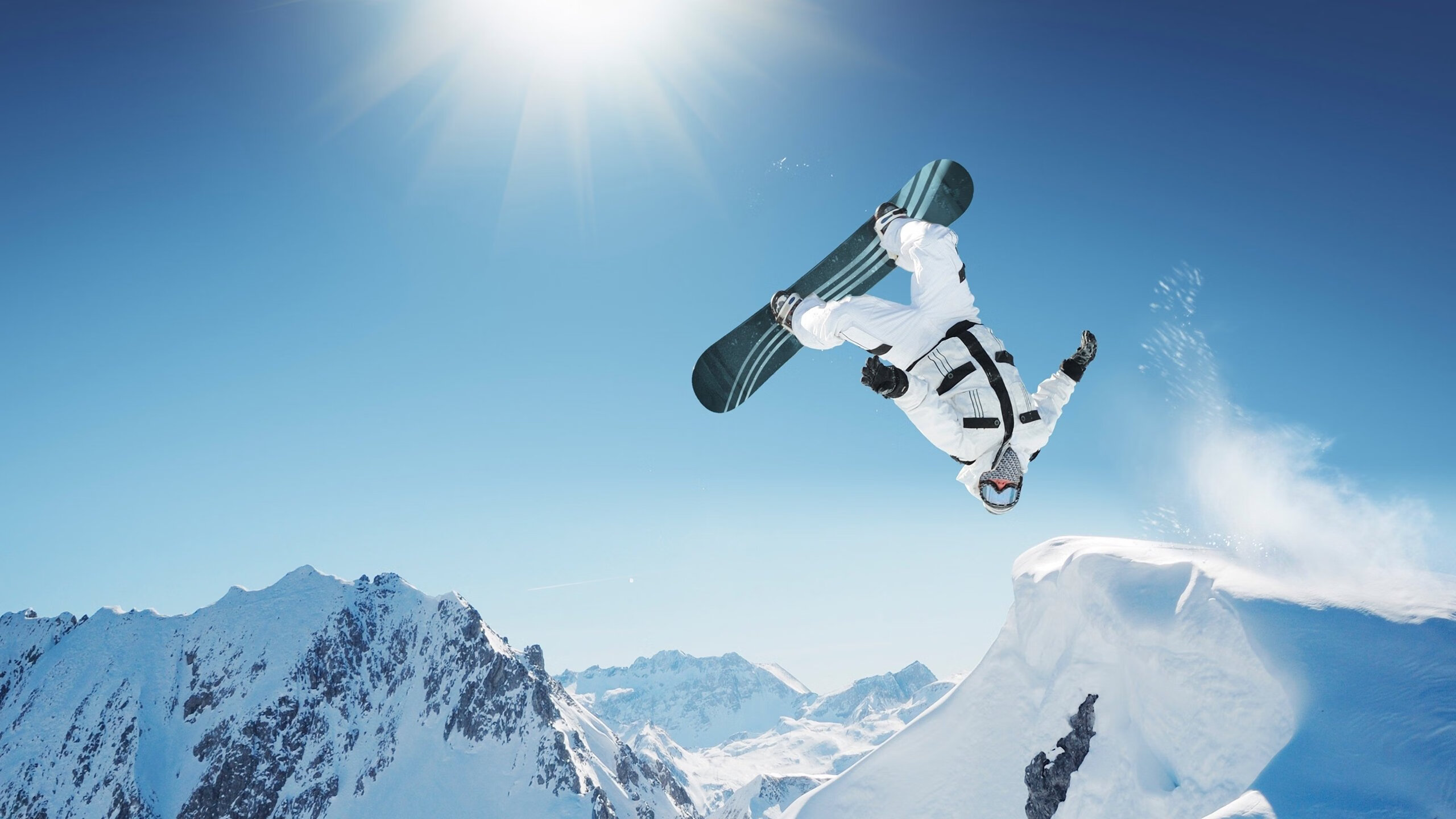 绝境中的逆袭，勒克莱尔领衔雷诺车队，以团队韧性翻盘索伯